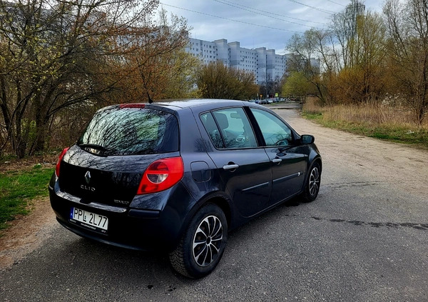 Renault Clio cena 8900 przebieg: 277000, rok produkcji 2006 z Poznań małe 46